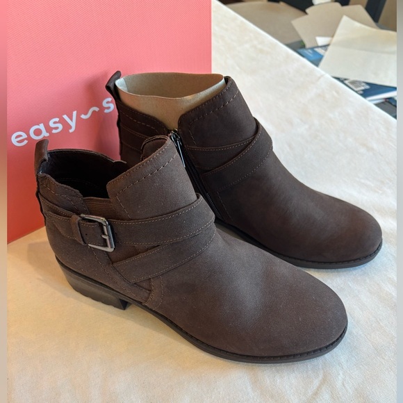 Easy Spirit Brown Ankle Booties with Buckle Detail - Picture 1 of 4